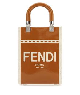 FENDI: Серебристая сумка 