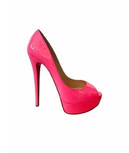 CHRISTIAN LOUBOUTIN: Красные туфли 