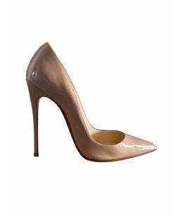 CHRISTIAN LOUBOUTIN: Бежевые туфли 