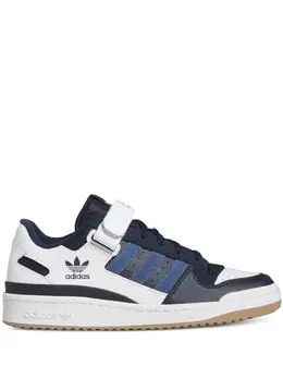 adidas: Белые кроссовки  Forum