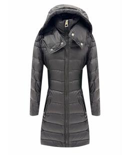 BURBERRY: Пуховик 