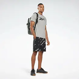 Reebok: Спортивная футболка  Vector