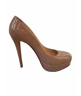 CHRISTIAN LOUBOUTIN: Бежевые туфли 