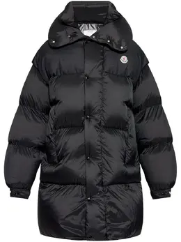 Moncler: Чёрное пальто 