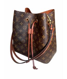 LOUIS VUITTON: Сумка 