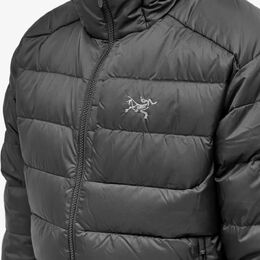 Arcteryx: Куртка с капюшоном 