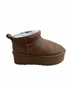 UGG AUSTRALIA: Ботинки 