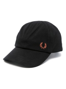 Fred Perry: Чёрная кепка 