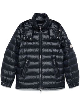 Moncler: Голубая куртка 