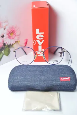 Levi's: Очки 