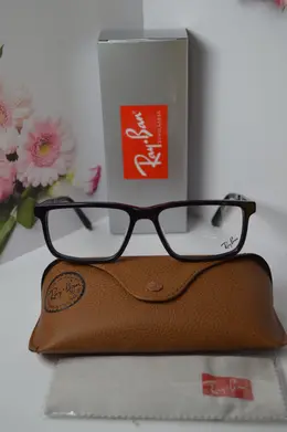 Ray-Ban: Очки 