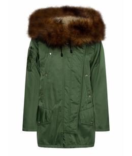 BURBERRY: Пуховик 