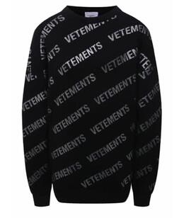 VETEMENTS: Свитер с надписями 