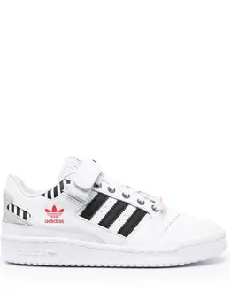 adidas: Яркие кроссовки  Forum