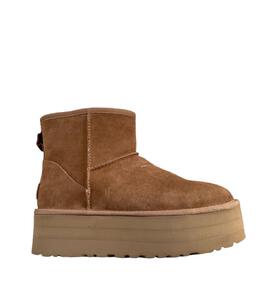 UGG AUSTRALIA: Ботинки 