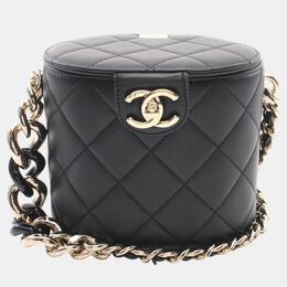 Chanel: Чёрная сумка 