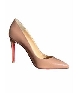 CHRISTIAN LOUBOUTIN: Бежевые туфли 