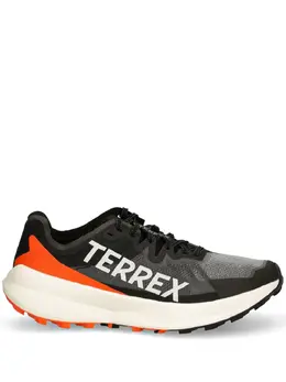 adidas: Многоцветные кроссовки  Terrex