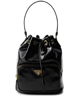 Prada: Чёрная сумка 