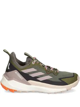 adidas: Зелёные кроссовки  Terrex Free Hiker