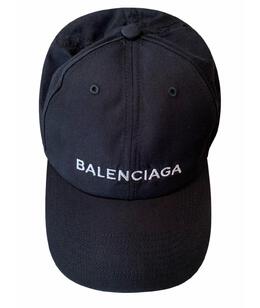 BALENCIAGA: Чёрная кепка 