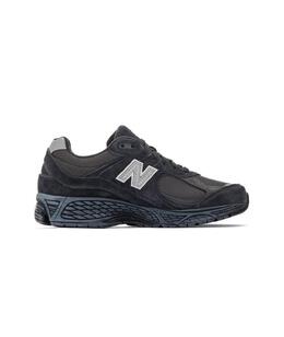 NEW BALANCE: Чёрные кроссовки 