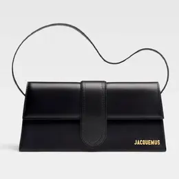 Jacquemus: Чёрная сумка 