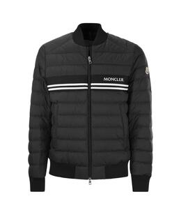 MONCLER: Куртка 