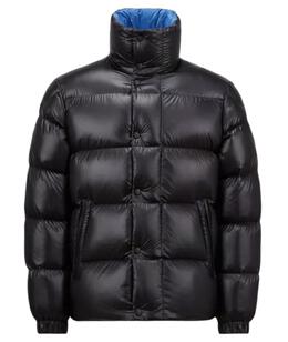 MONCLER: Куртка 