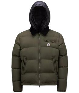 MONCLER: Куртка 