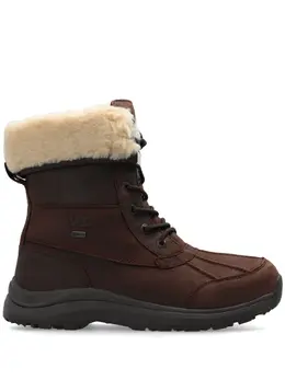 UGG: Коричневые ботинки 