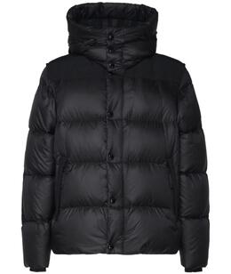 BURBERRY: Куртка 