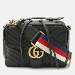 Gucci: Чёрная сумка  GG Marmont