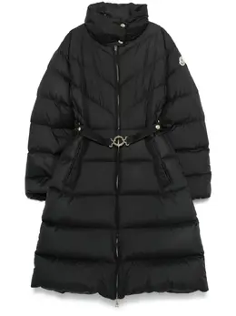 Moncler: Чёрное пальто 