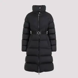 Moncler: Чёрная куртка 