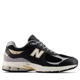 New Balance: Чёрные кроссовки  2002R