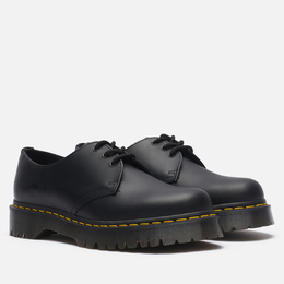 Dr. Martens: Чёрные ботинки  1461