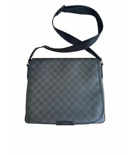 LOUIS VUITTON: Сумка 