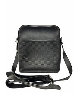 LOUIS VUITTON: Сумка 