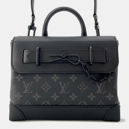 Louis Vuitton: Чёрная сумка 