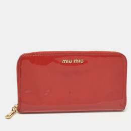 Miu Miu: Красный кошелёк 