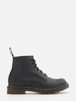 Dr. Martens: Чёрные ботинки 