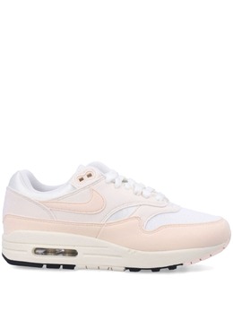 Nike: Розовые кроссовки  Air Max 1