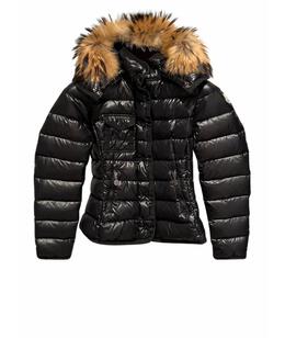 MONCLER: Пуховик 