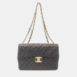 Chanel: Чёрная сумка 