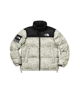 THE NORTH FACE: Пуховик с принтом 