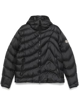 Moncler: Чёрная куртка 