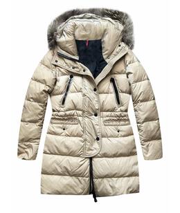 MONCLER: Бежевый пуховик 