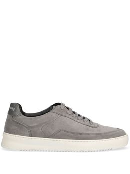 Filling Pieces: Кроссовки 