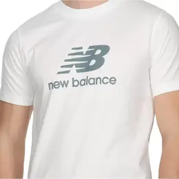 New Balance: Спортивная футболка 